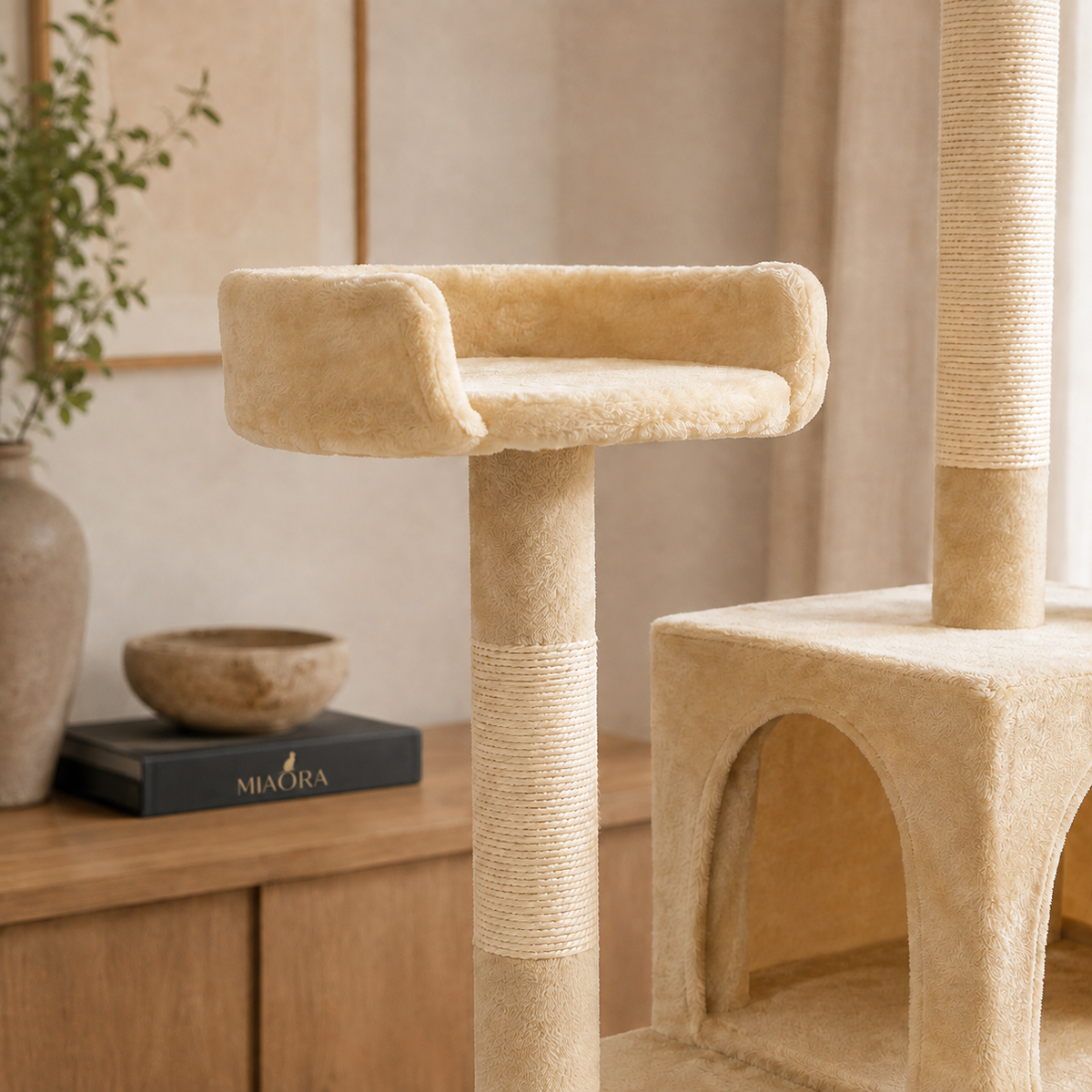 Arbre à chat design multi-niveaux | Signature